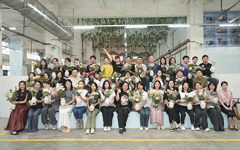 PPϷ϶שС̼δשעɳ